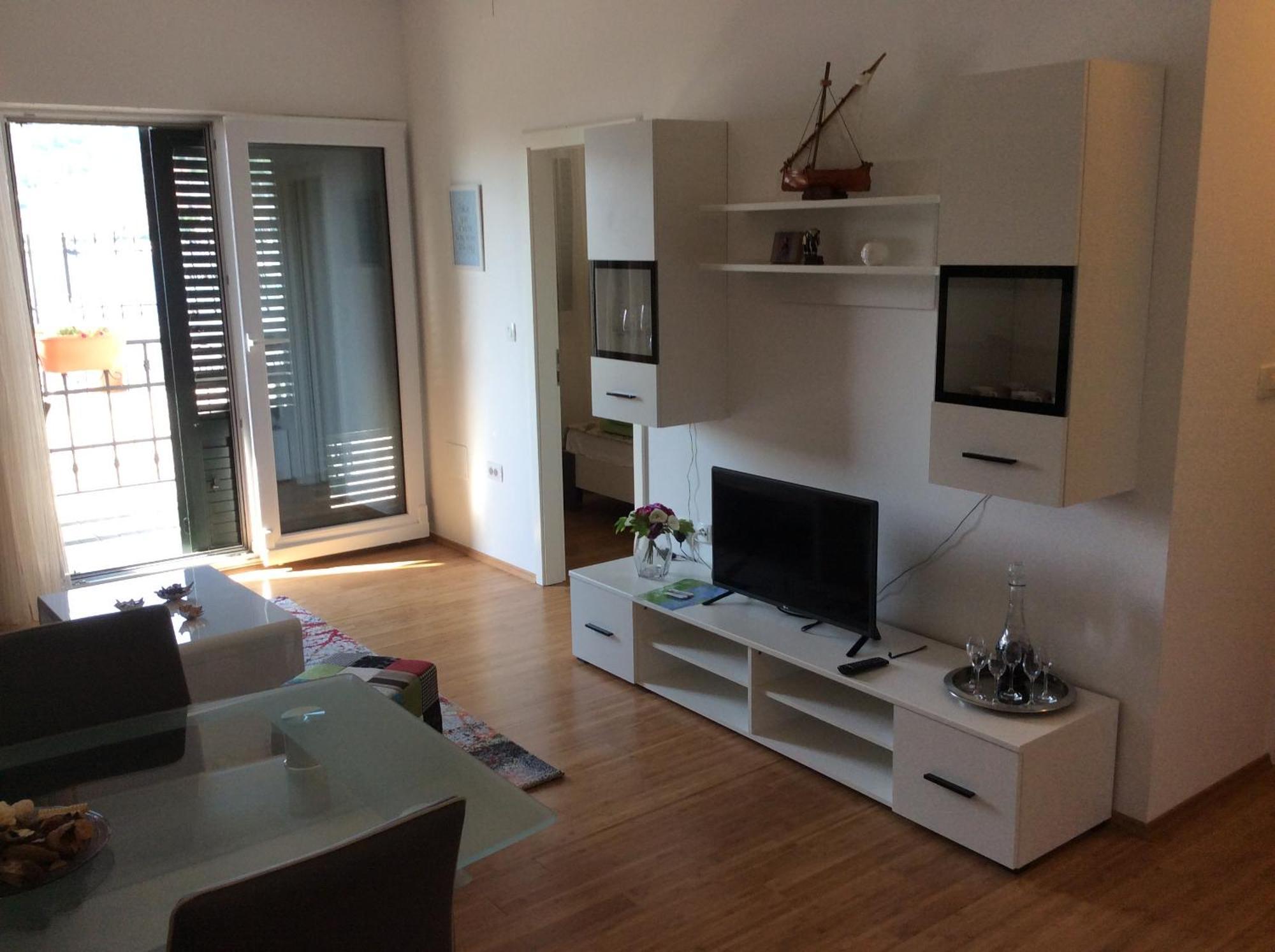 Apartments Svjetlana Трогир Экстерьер фото