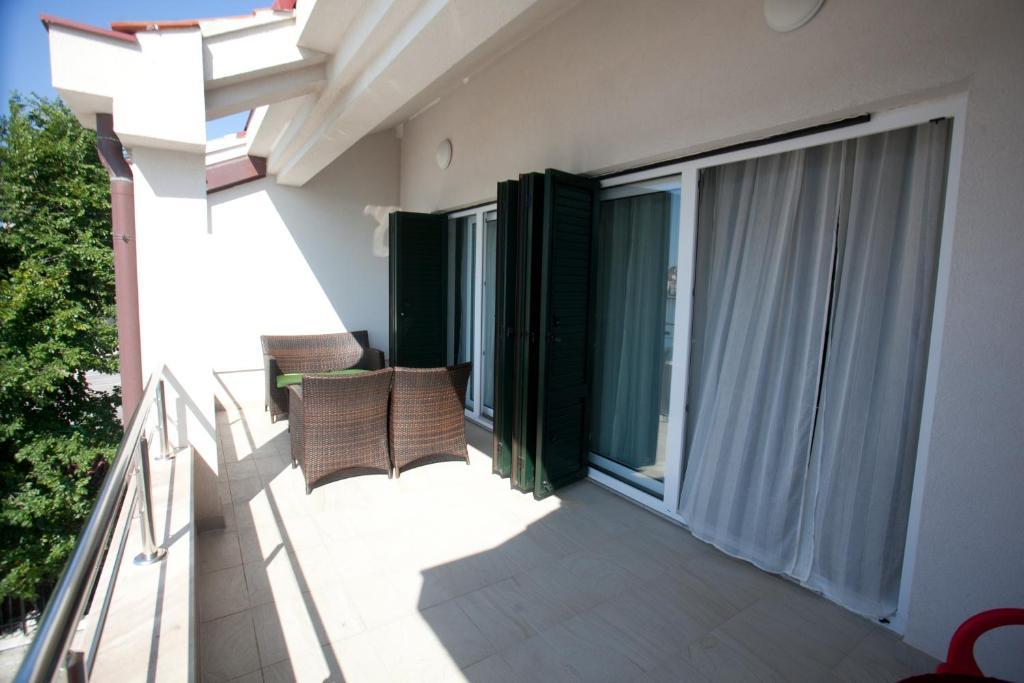 Apartments Svjetlana Трогир Номер фото